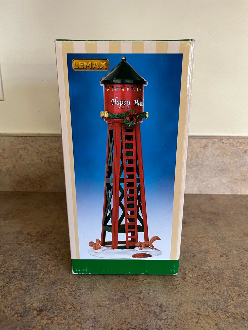 2015 Lemax Coventry Cove 8”Red Holiday Water Tower in Box | Happy Holidays Tower